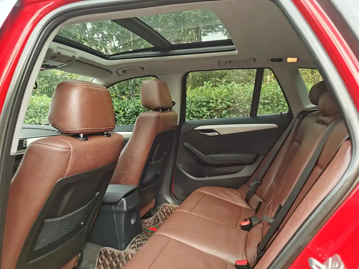 BMW X1 2013 sDrive18i Sport Design Package фото 6