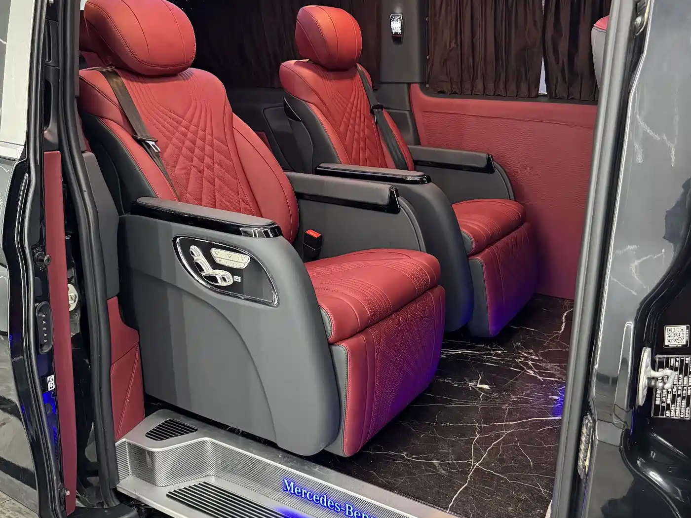 Mercedes-Benz Vito 2018 2.0T Elite Edition 7-Seater China V фото 8
