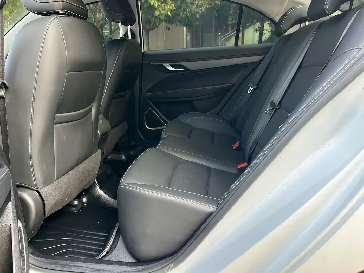 GEELY AUTOMOBILE EMGRAND