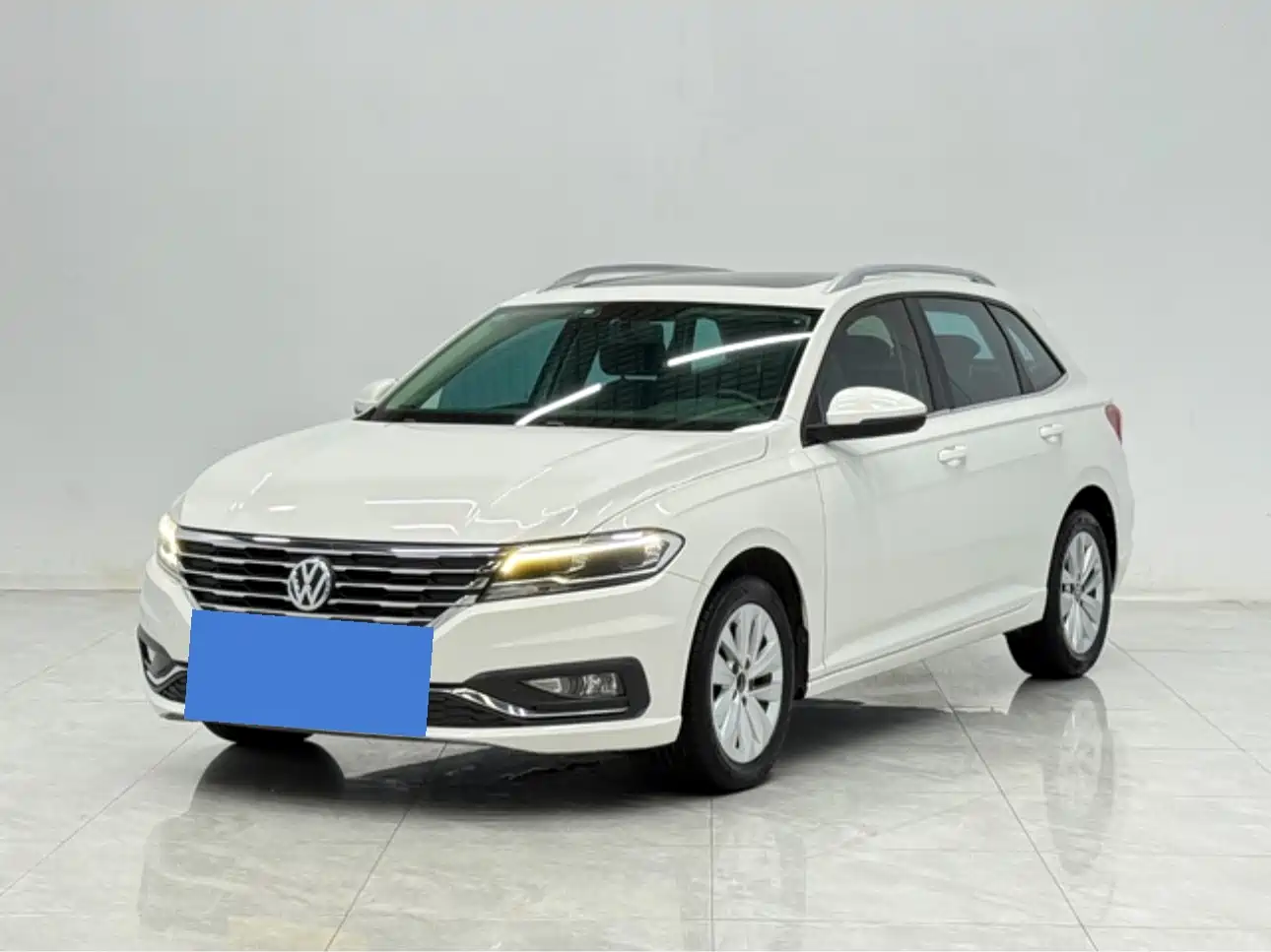 Фото 1 - Volkswagen Lavida