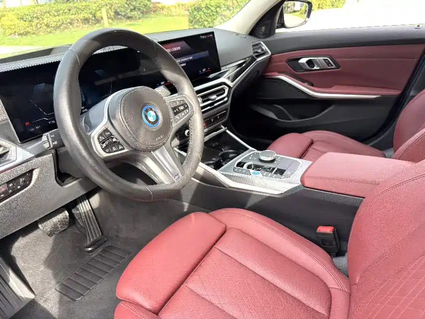 Фото 4 - BMW i3