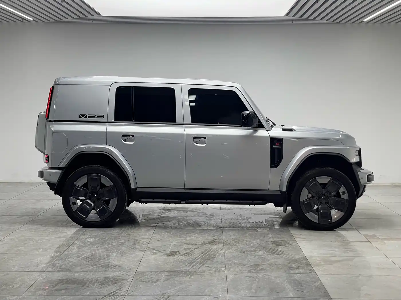 iCAR V23 2026 2025 AWD S Version