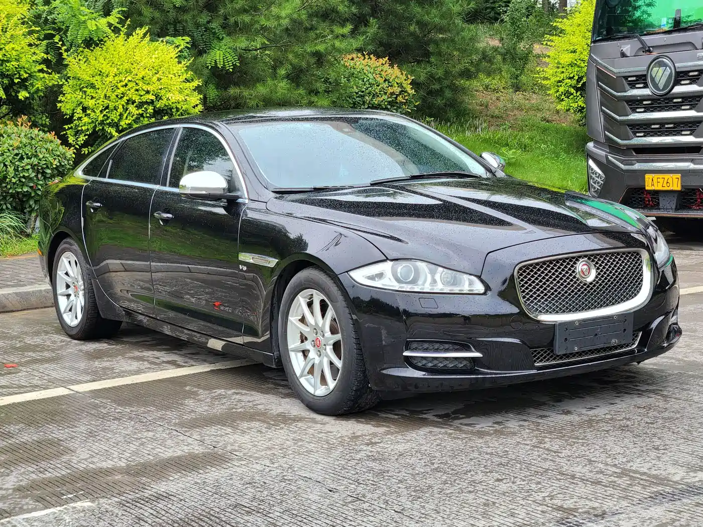 Jaguar XJ 2015 2015 XJL 3.0 SC AWD Panorama Business