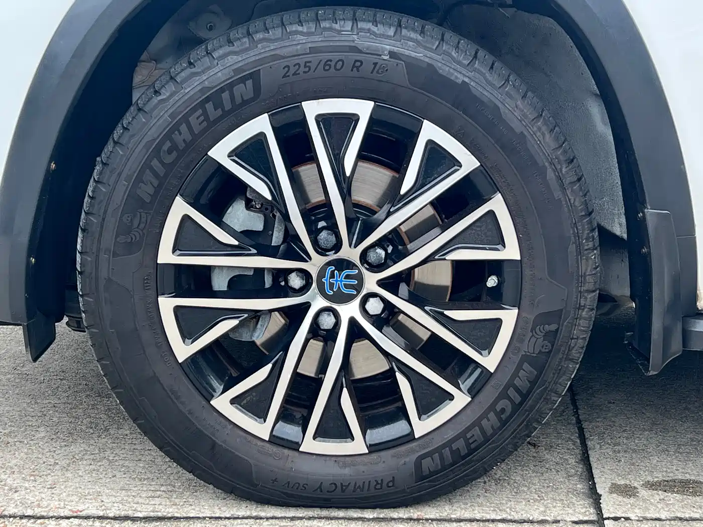 BYD Song New Energy 2017 Song DM 1.5TID Full-time 4WD Luxury фото 16