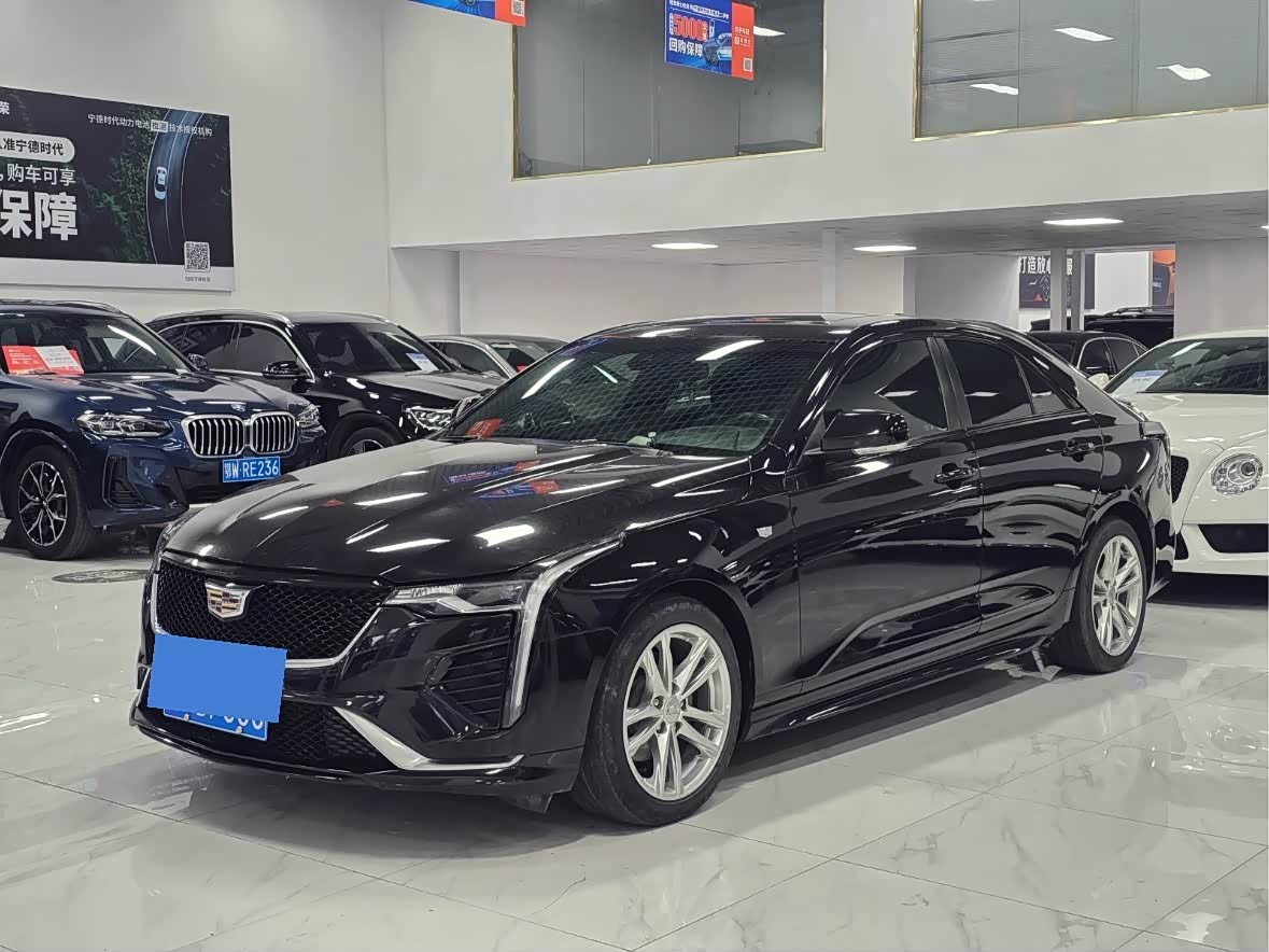 Cadillac CT4