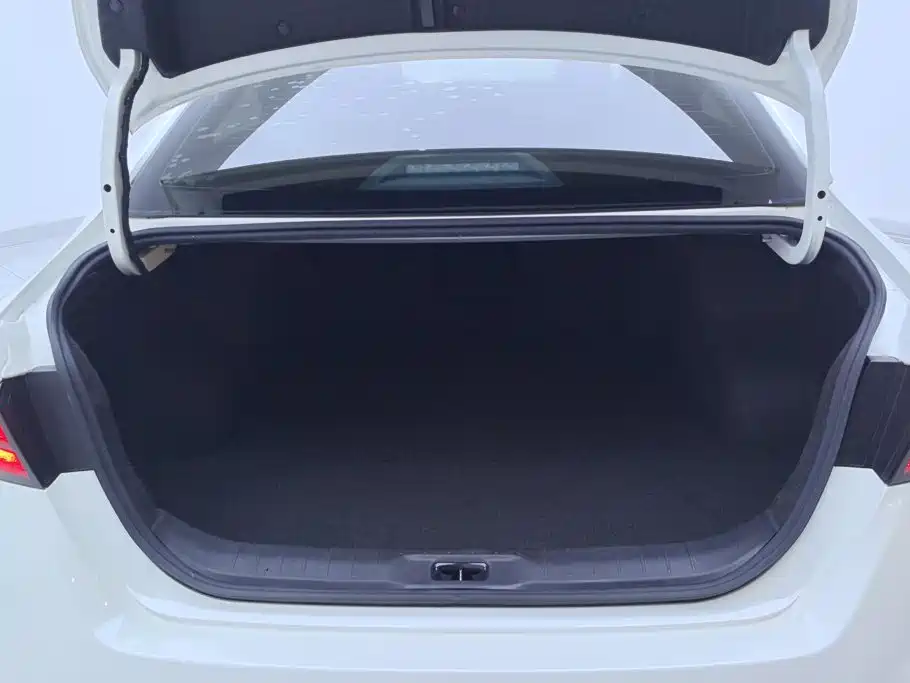 Nissan TEANA, миниатюра 4