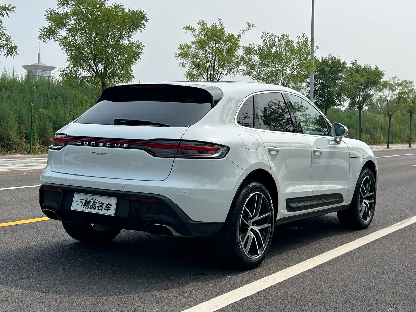 Фото 9 - Porsche Macan
