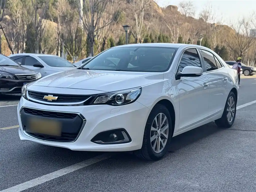 Chevrolet Malibu 2017 1.5T Automatic Luxury Edition фото 2