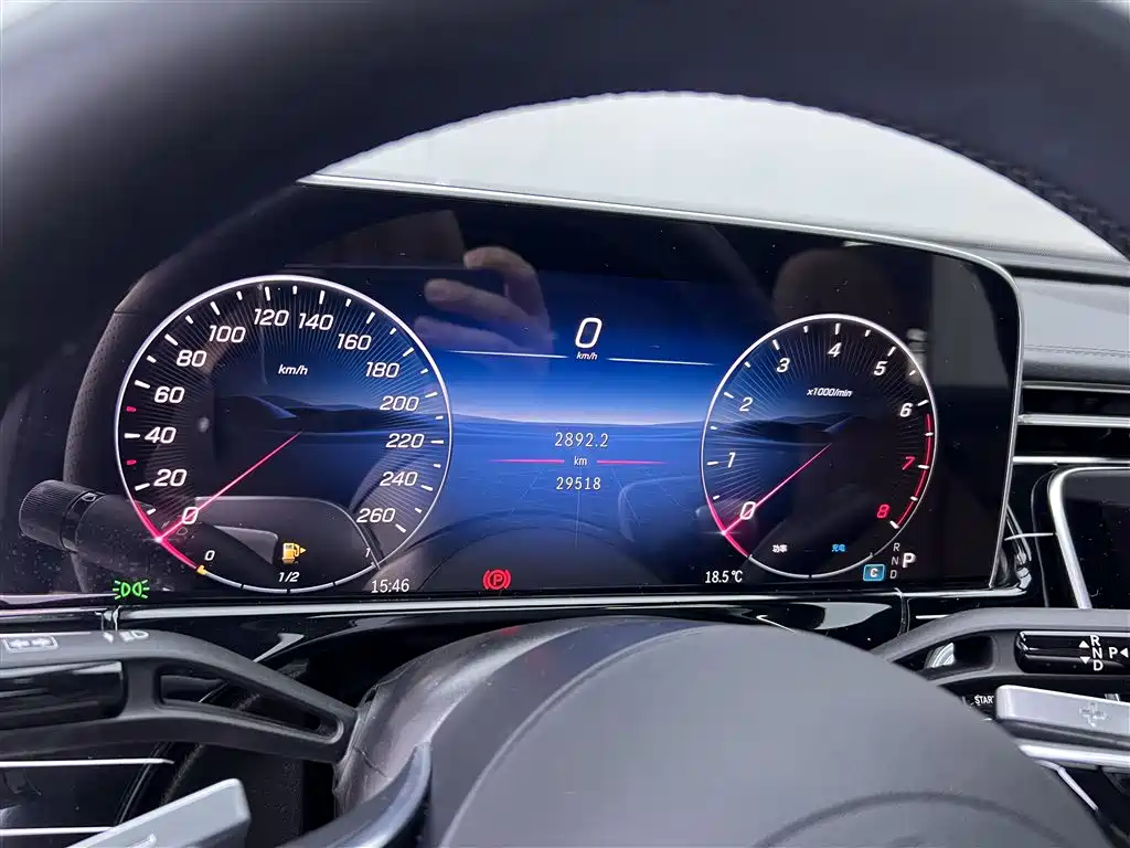 Mercedes-Benz E-Class 2024 Model E 260 L фото 24
