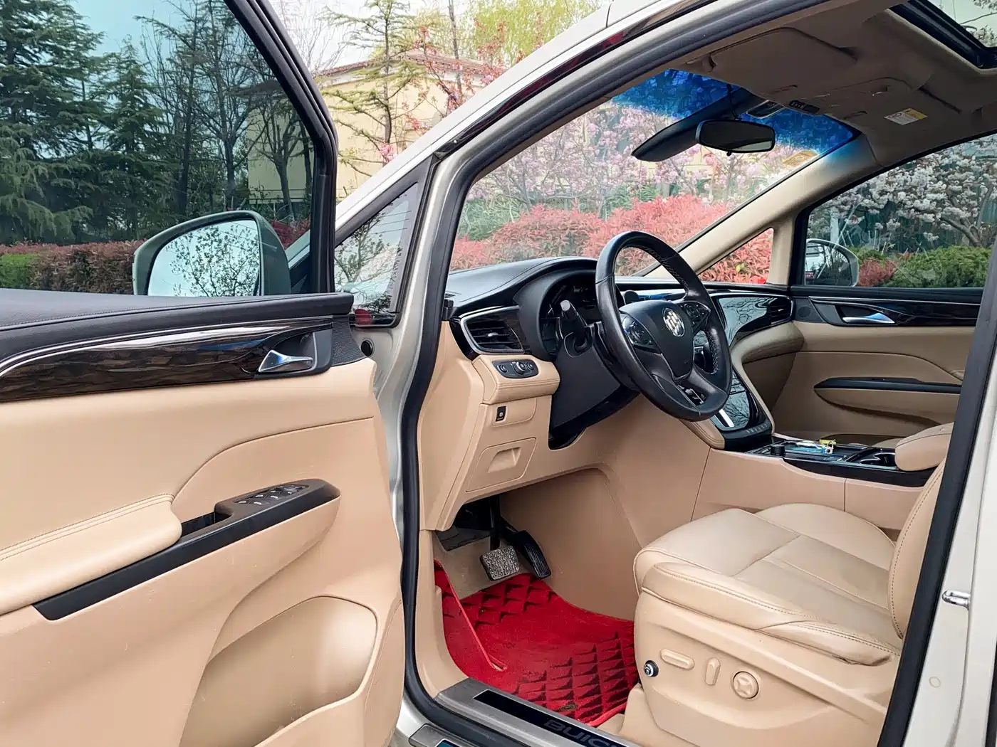 Buick GL8 2017 ES 28T Luxury China V фото 12