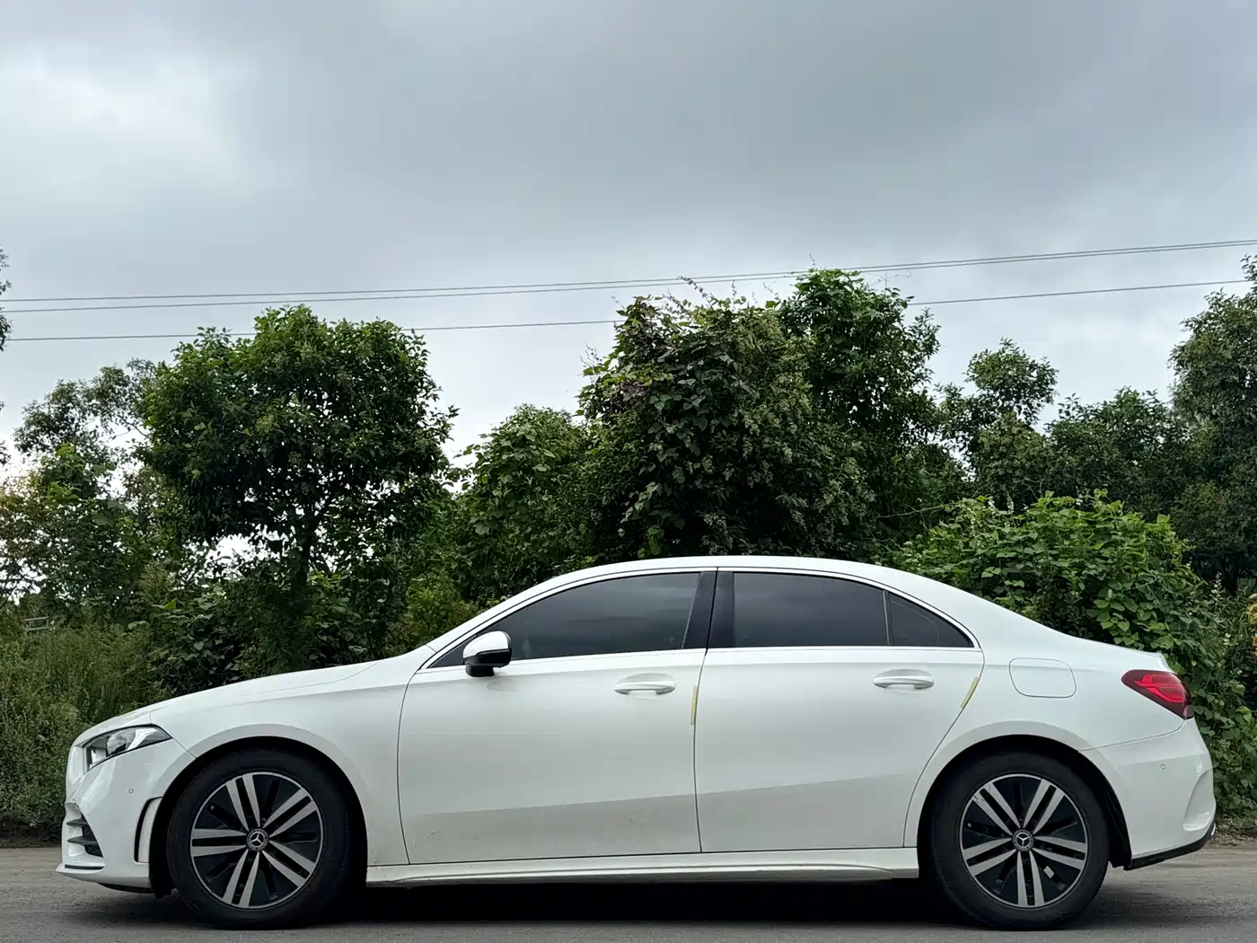 Mercedes-Benz A-Class 2019 A 180 L Sport Sedan фото 4