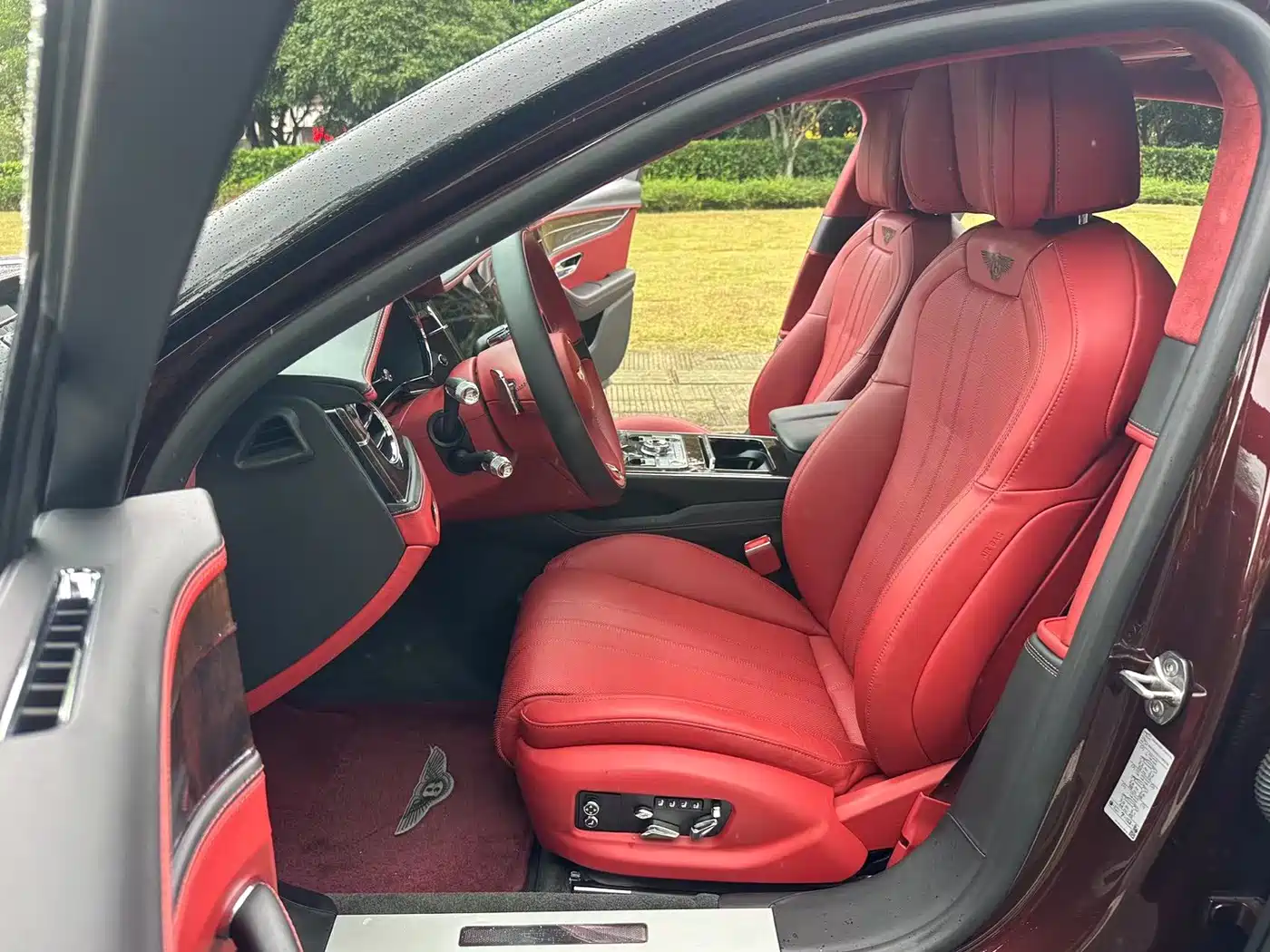 BENTLEY FLYING