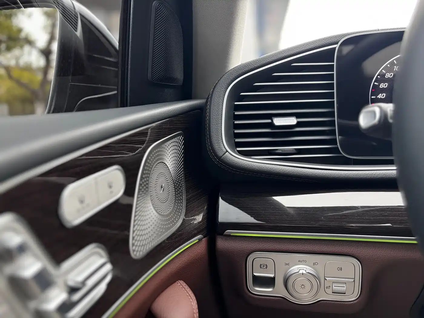 Mercedes-Benz GLE 2025 GLE 350 4MATIC Fashion фото 15