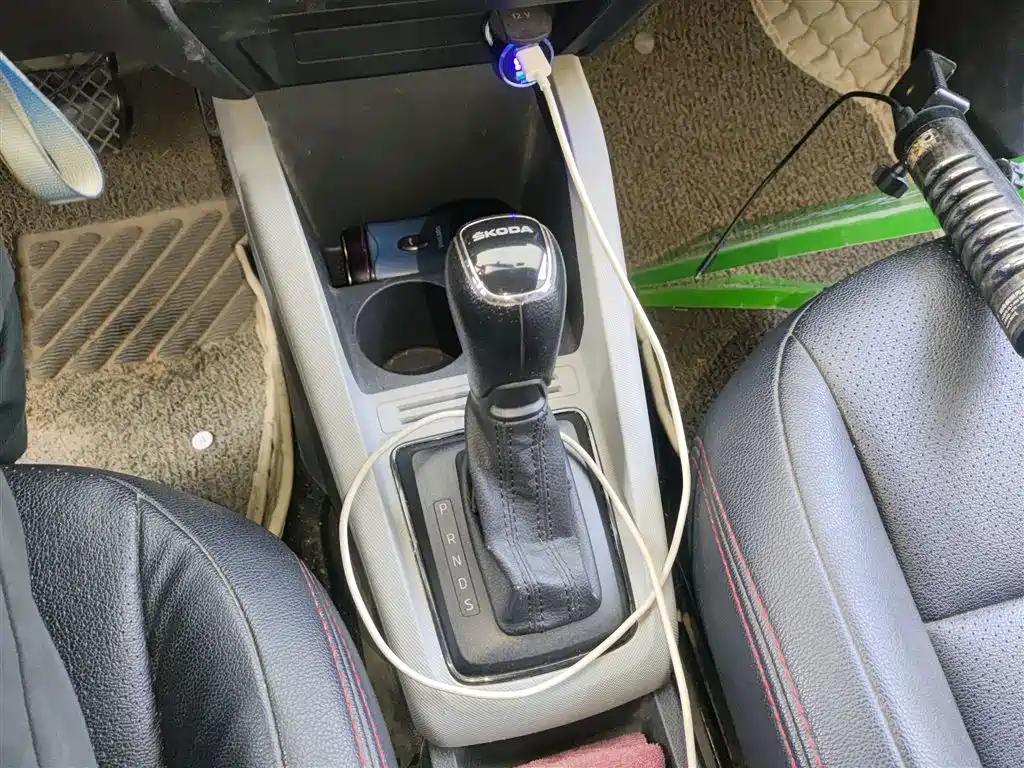 Škoda Fabia 2017 1.4L Auto Forward Edition фото 7