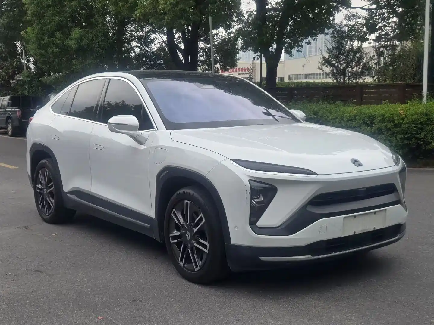 Фото 3 - NIO EC6