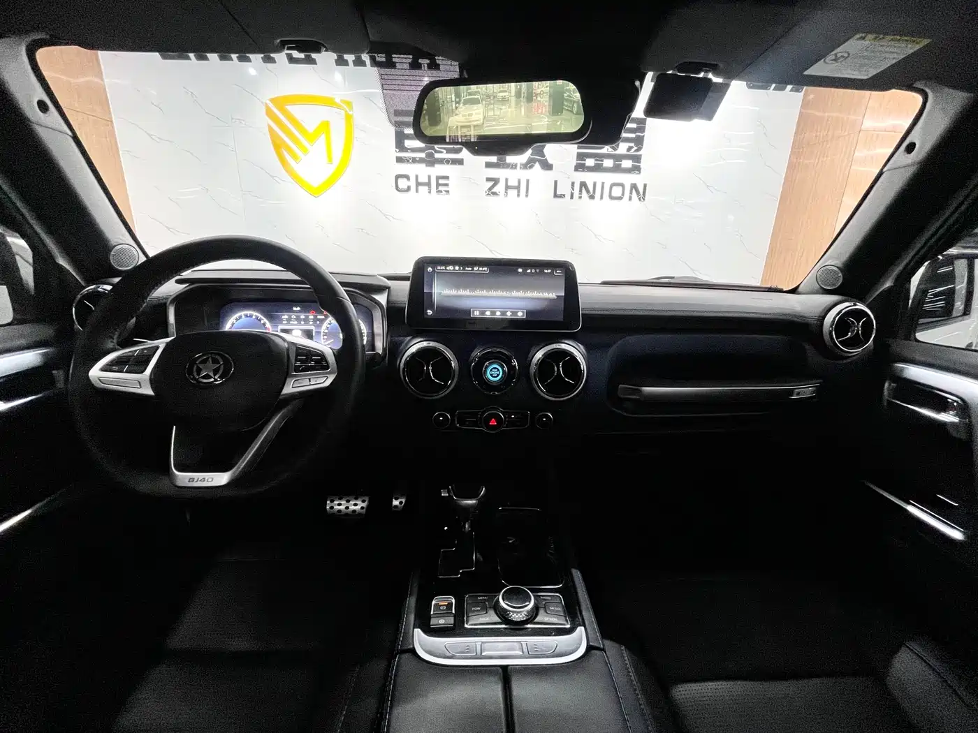 BAIC ORV Beijing Offroad BJ40 2018 PLUS 2.3T Automatic AWD Flagship China V фото 15