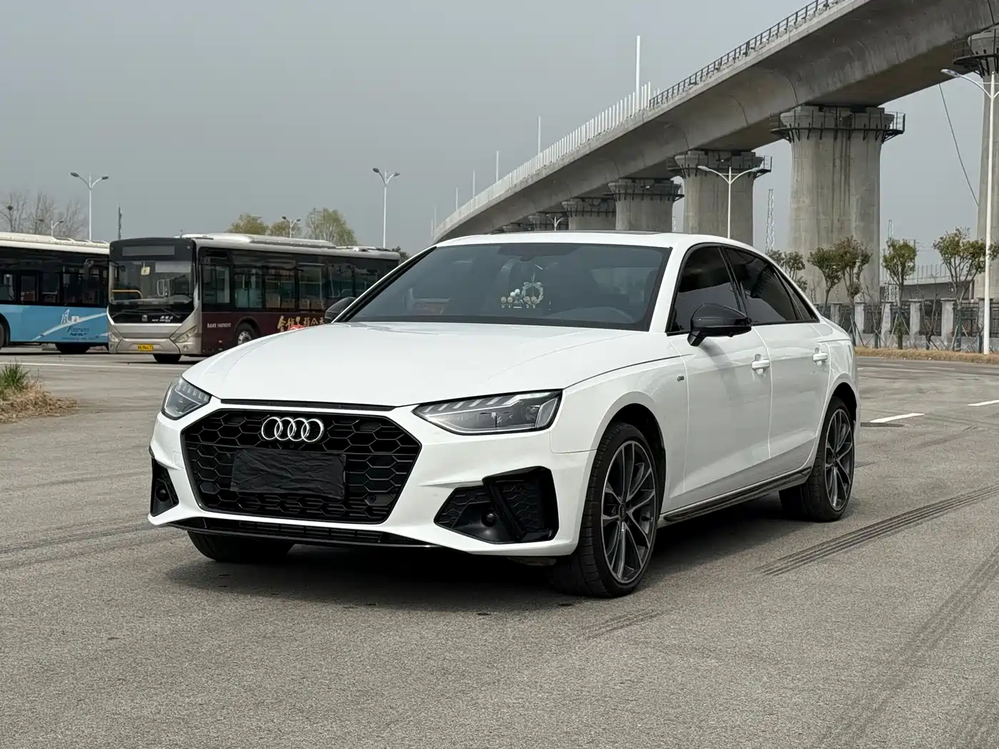 Audi A4L 2025 2024 40 TFSI Luxury Dynamic