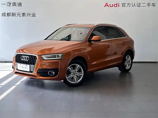 Audi Q3 2013 35 TFSI Comfort — фото 1