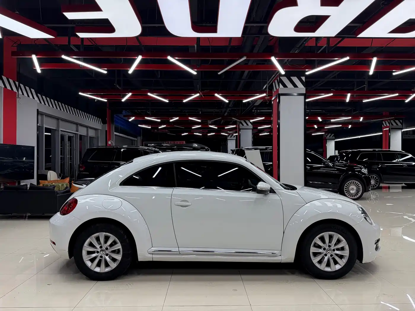 Volkswagen Beetle 2015 180TSI фото 8