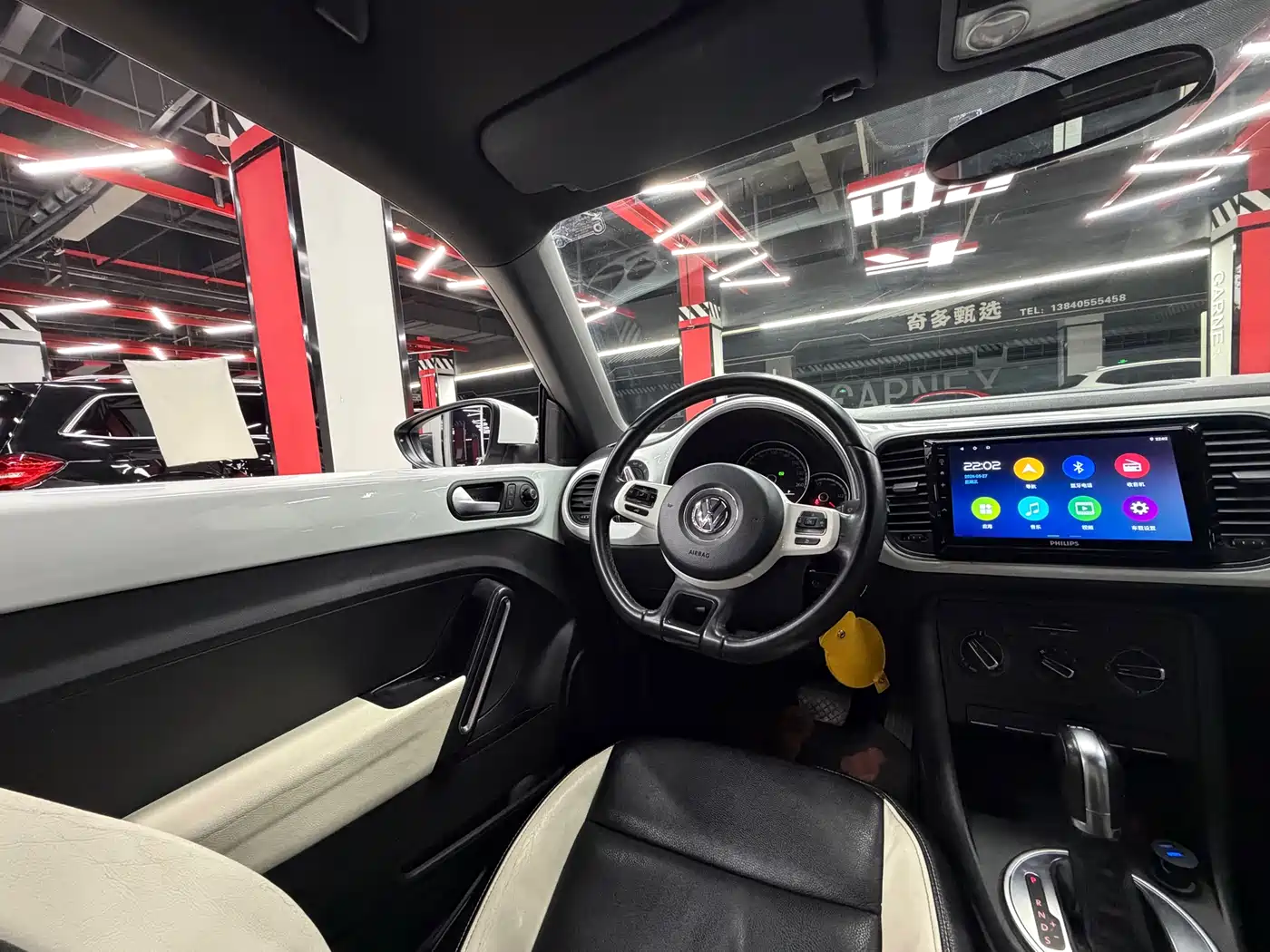 Volkswagen Beetle 2015 180TSI фото 18