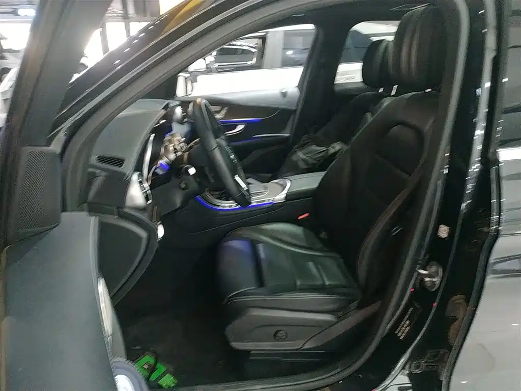 Mercedes-Benz GLC 2022 Facelift GLC 300 L 4MATIC Dynamic Collector's Edition фото 9