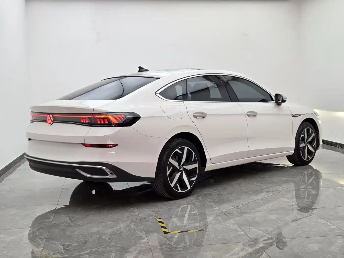 Volkswagen Lamando, миниатюра 6