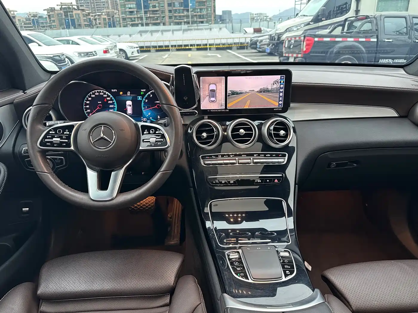 Mercedes-Benz GLC 2022 Facelift III GLC 260 L 4MATIC Dynamic фото 5