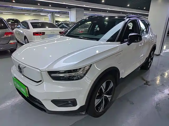  Volvo Volvo XC40 New Energy 2021 P8 EV AWD Elegant Sport