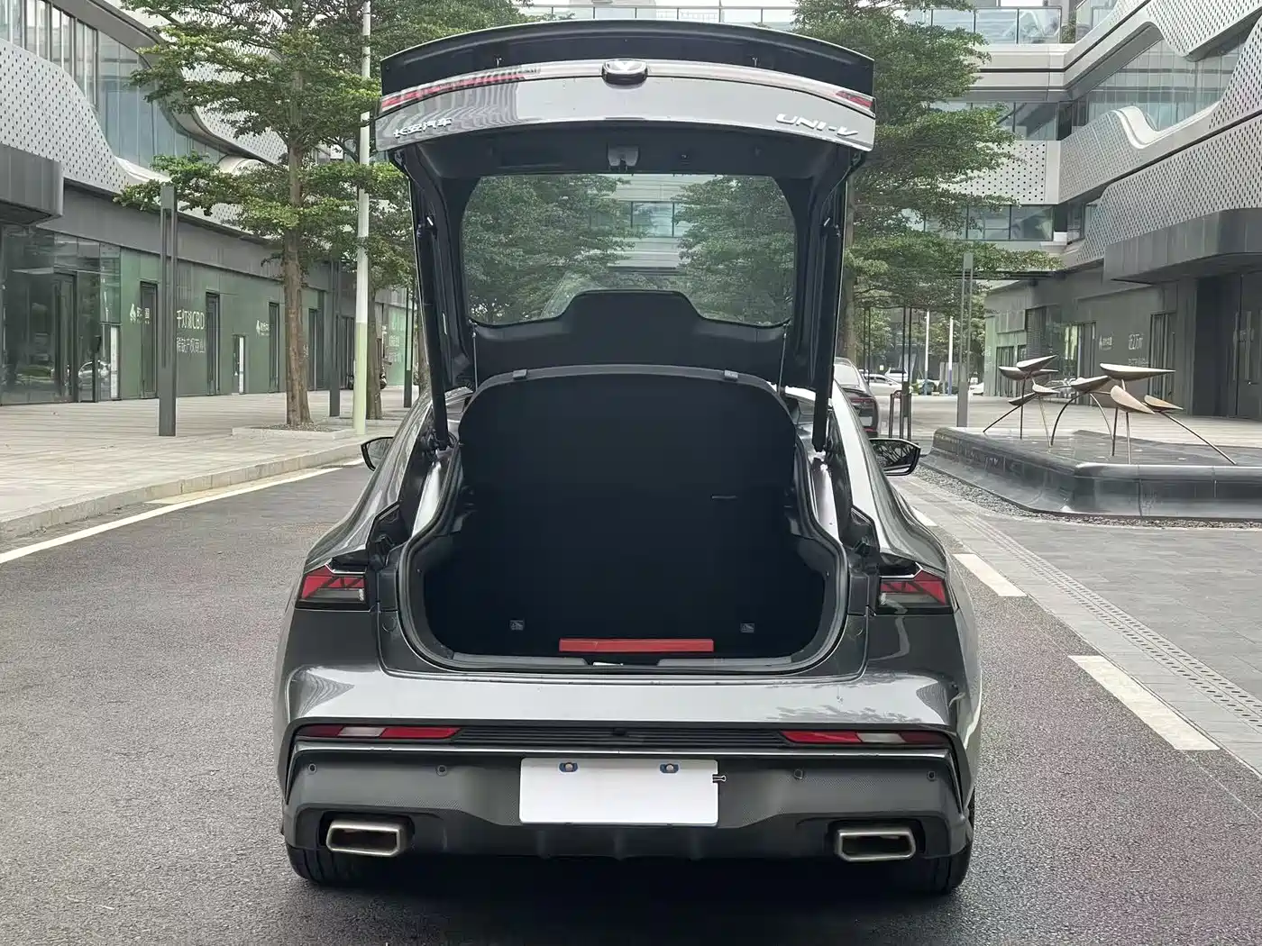 CHANGAN UNI-V