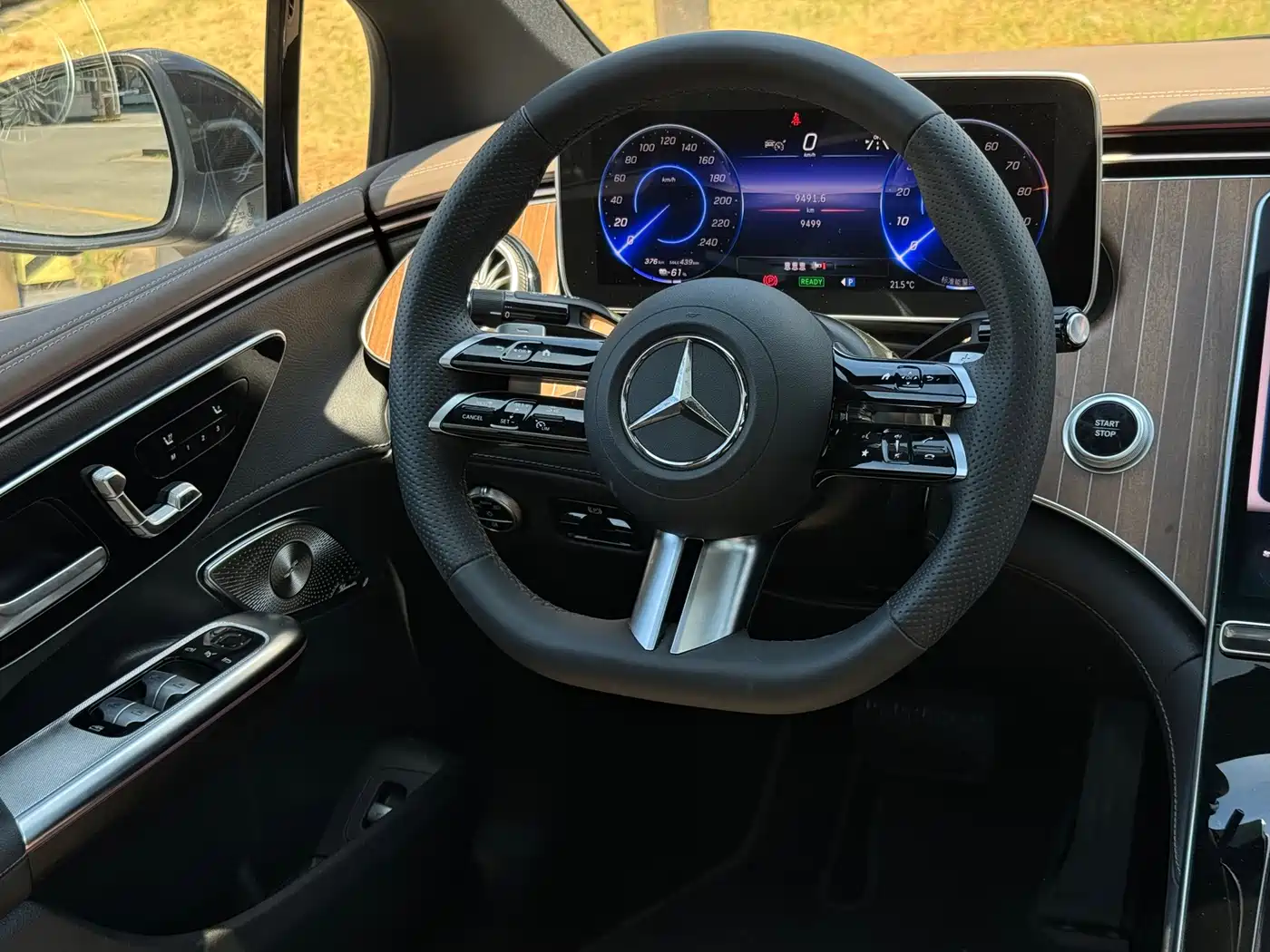 Mercedes-Benz EQE 2025 2025 500 4MATIC Pioneer