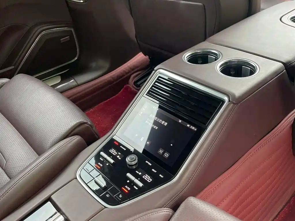 Porsche Panamera 2021 Panamera 4 Executive Long Wheelbase 2.9T фото 9