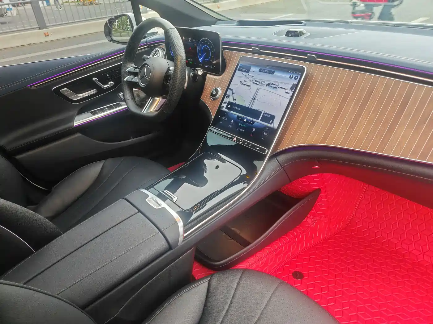 Mercedes-Benz EQE 2022 350 Luxury Edition фото 15