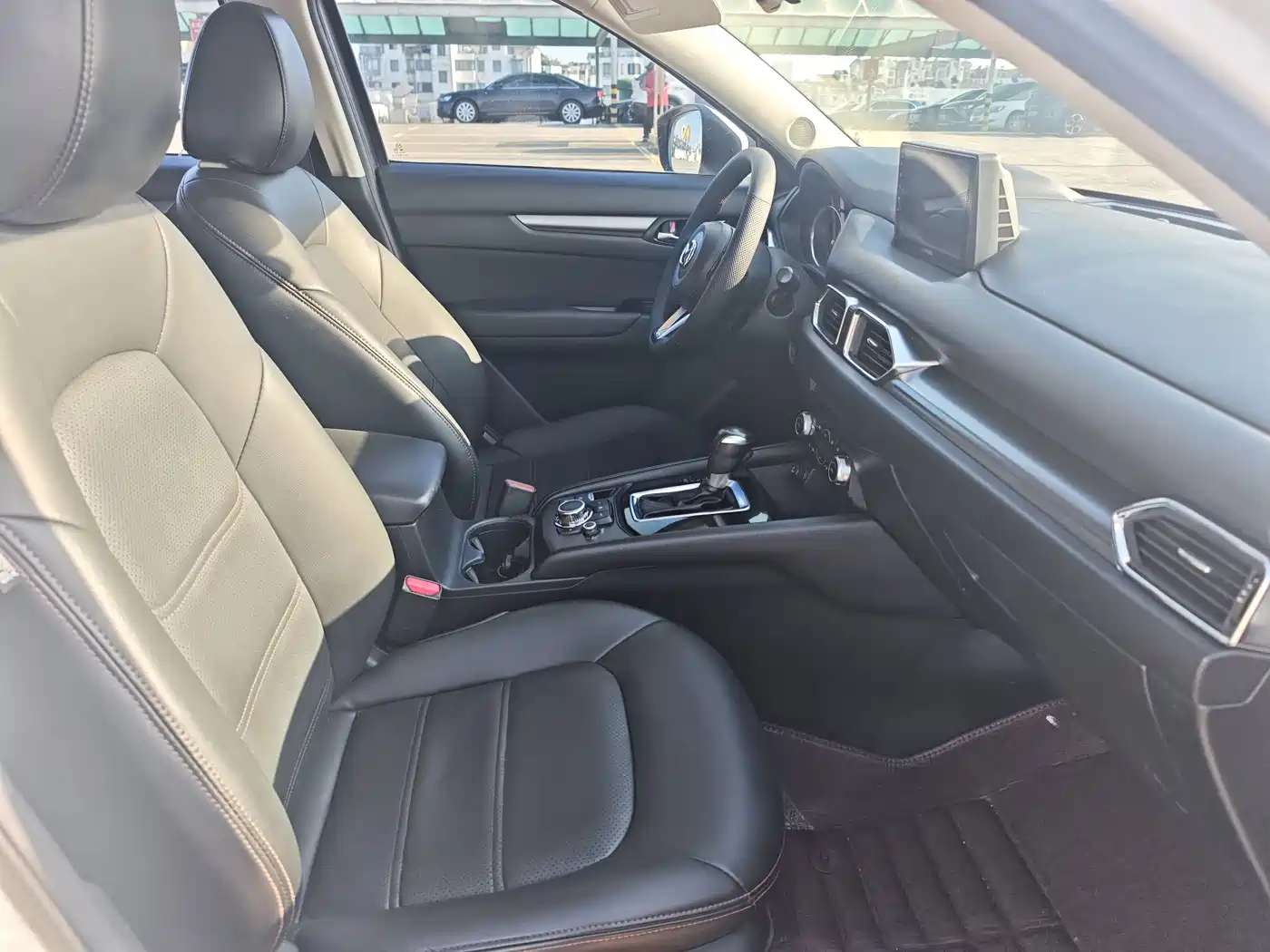 Photo 10 - Mazda CX-5