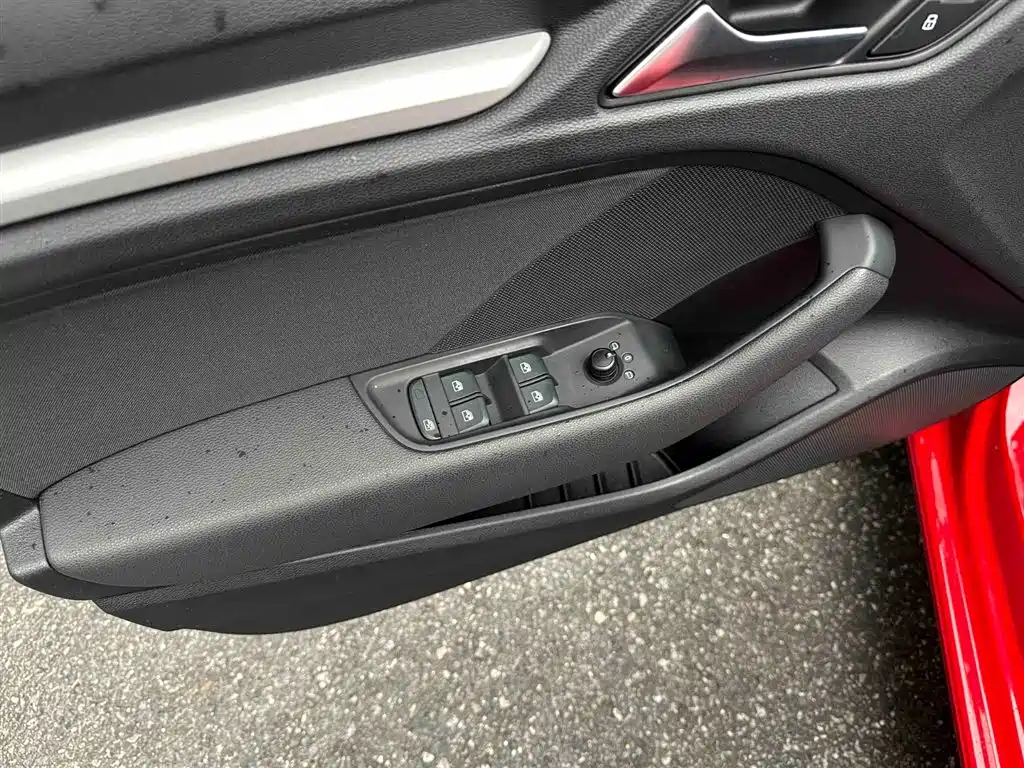 Фото 8 - Audi A3