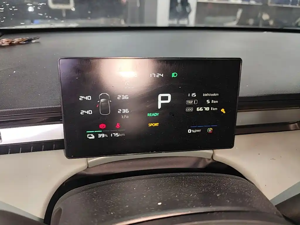 Roewe D6 2025 2025 450km Premium Edition