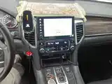 Фото 13 - Honda UR-V