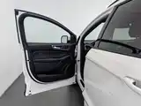 Фото 8 - Ford Edge
