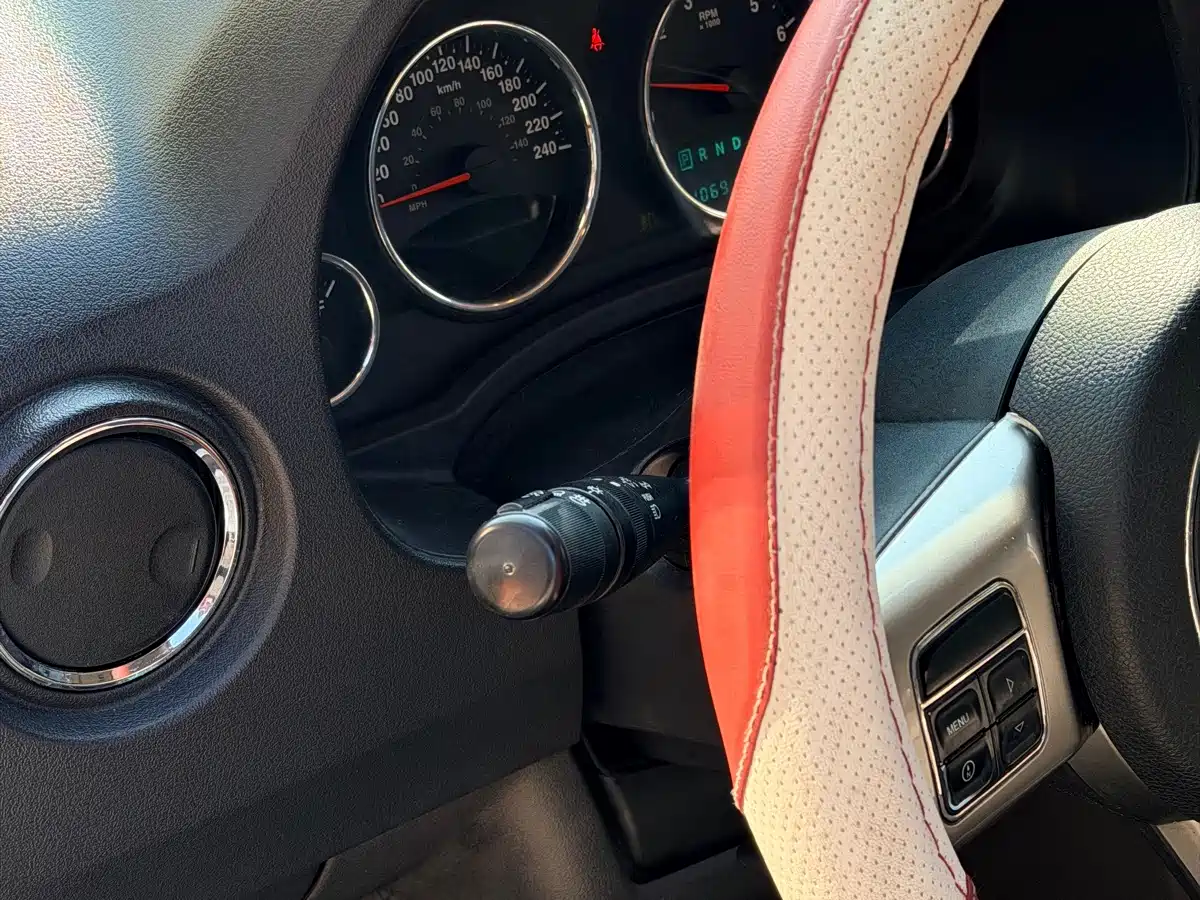 Jeep Compass (Import) 2013 2014 Facelift 2.4L 4WD Luxury Edition