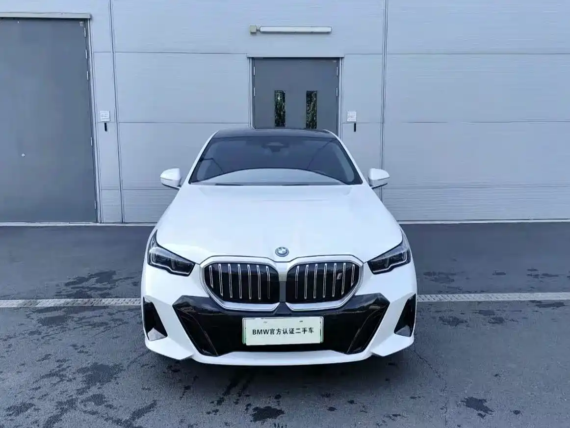 BMW i5 2026 2025 eDrive 35L M Sport Package