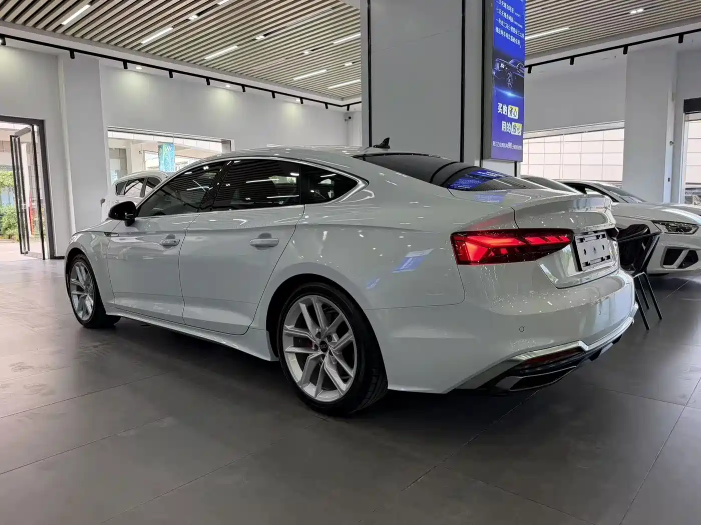 Audi A5 (Import) 2024 2024 Sportback 40 TFSI Fashion Dynamic
