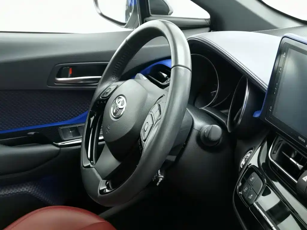 Toyota IZOA 2021 2020 2.0L Yi Chi Edition