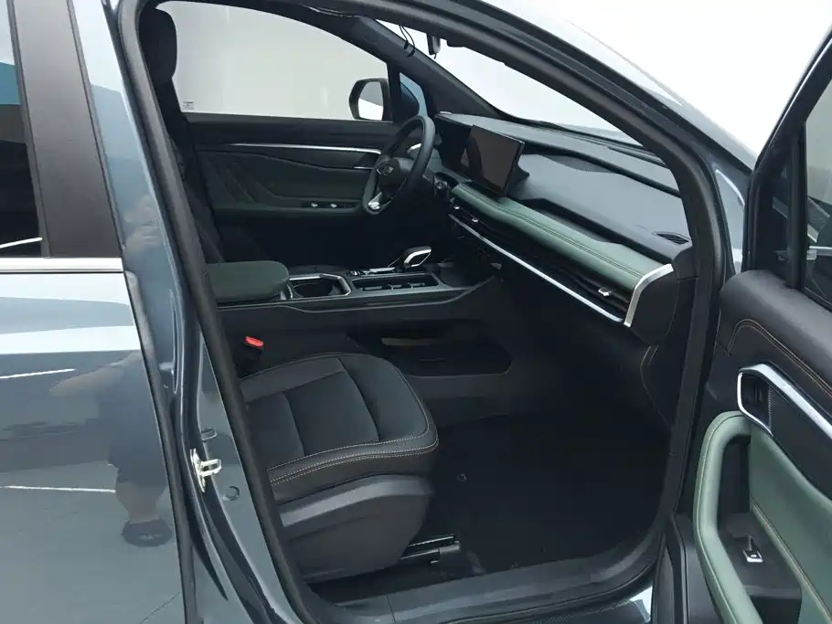 Geely Haoyue L 2023 2023 2.0T DCT Premium Model