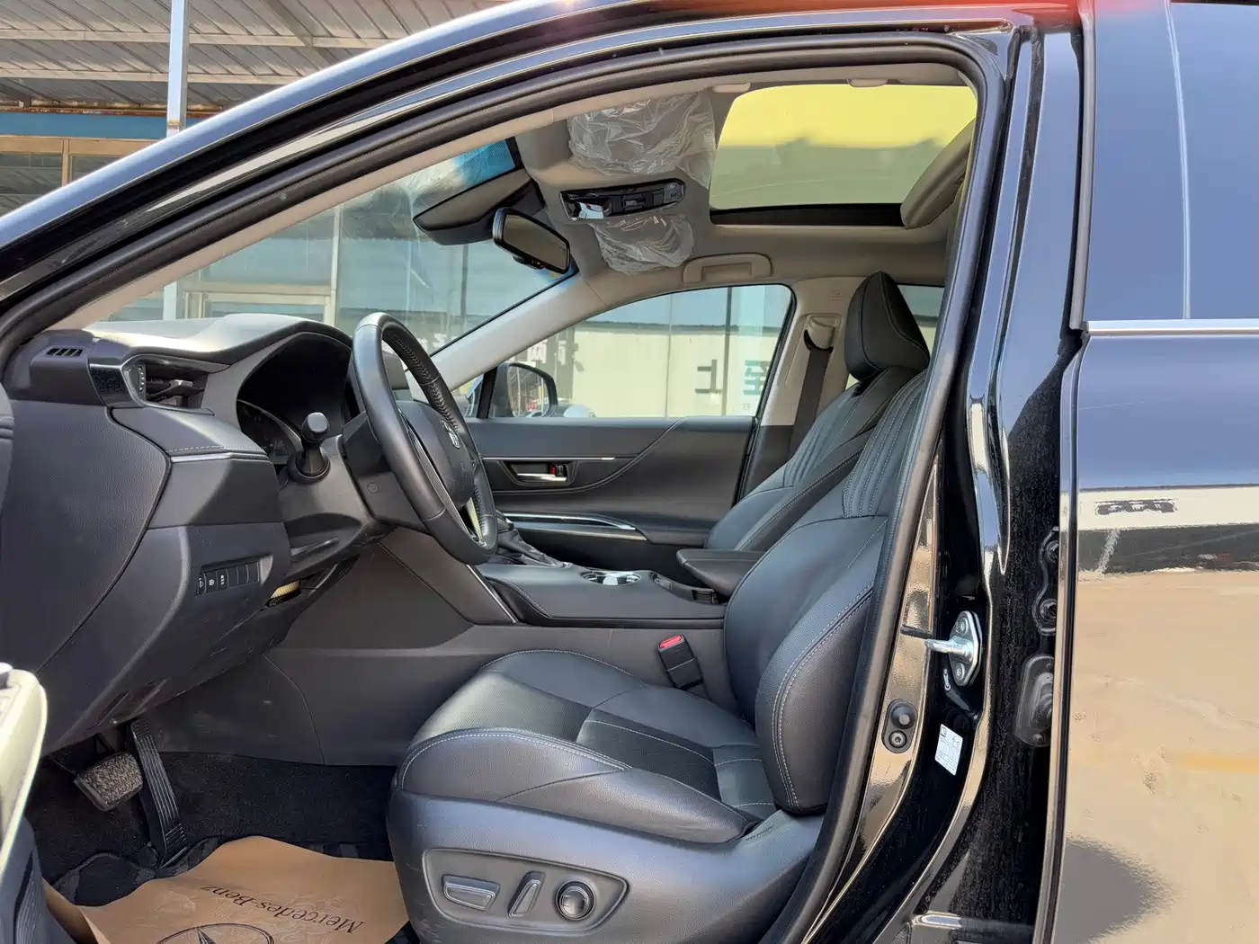 TOYOTA LING FANG HARRIER