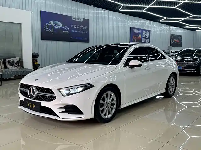 MERCEDES-BENZ A CLASS
