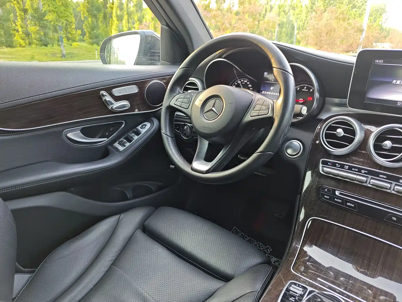 Mercedes-Benz GLC 2018 GLC 260 4MATIC Dynamic фото 12