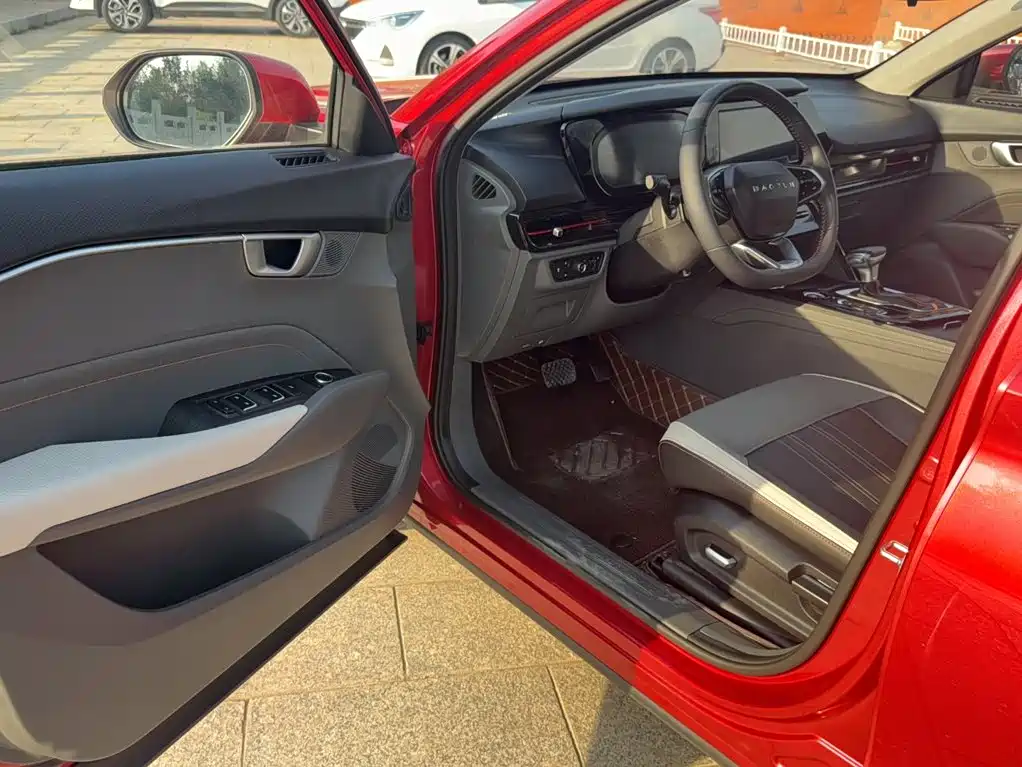 Baojun RC-6 2023 2019 1.5T CVT 24-hour Online Luxury