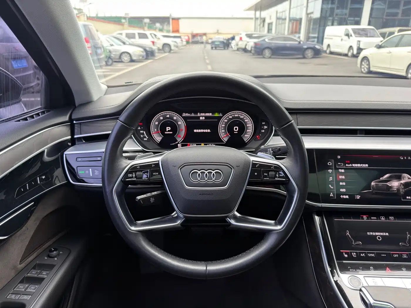 AUDI A8