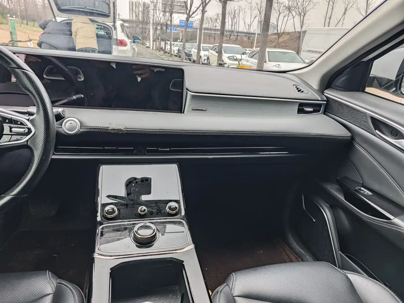 NEZHA AUTOMOBILE NEZHA U