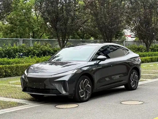 Roewe R7 Продвинутая, Pro