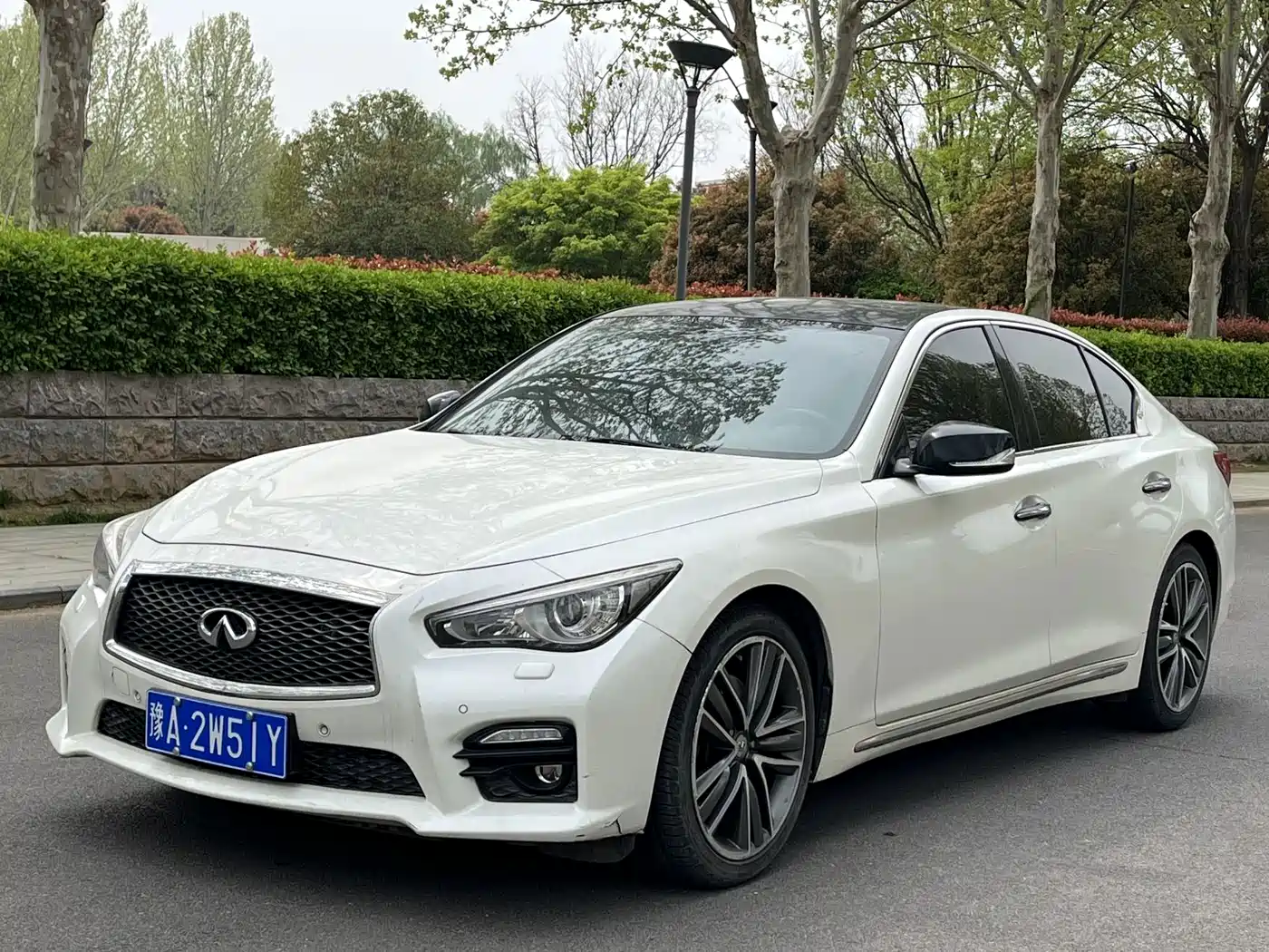 Infiniti Q50L 2015 2015 2.0T Sport
